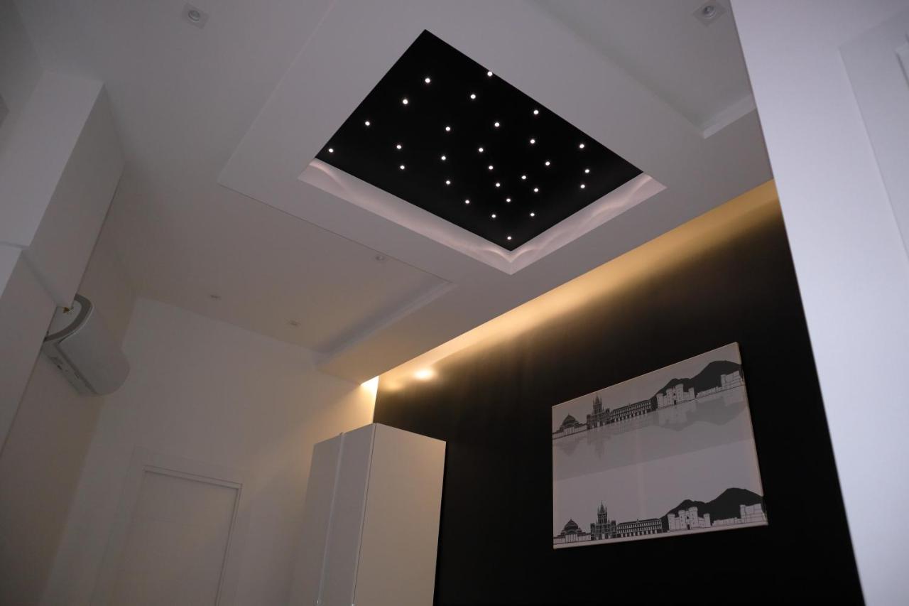 Rettifilo 201 Exclusive Rooms Napoli Esterno foto