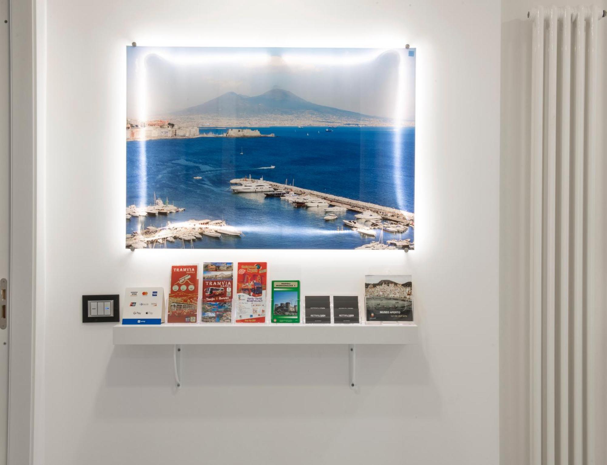Rettifilo 201 Exclusive Rooms Napoli Esterno foto